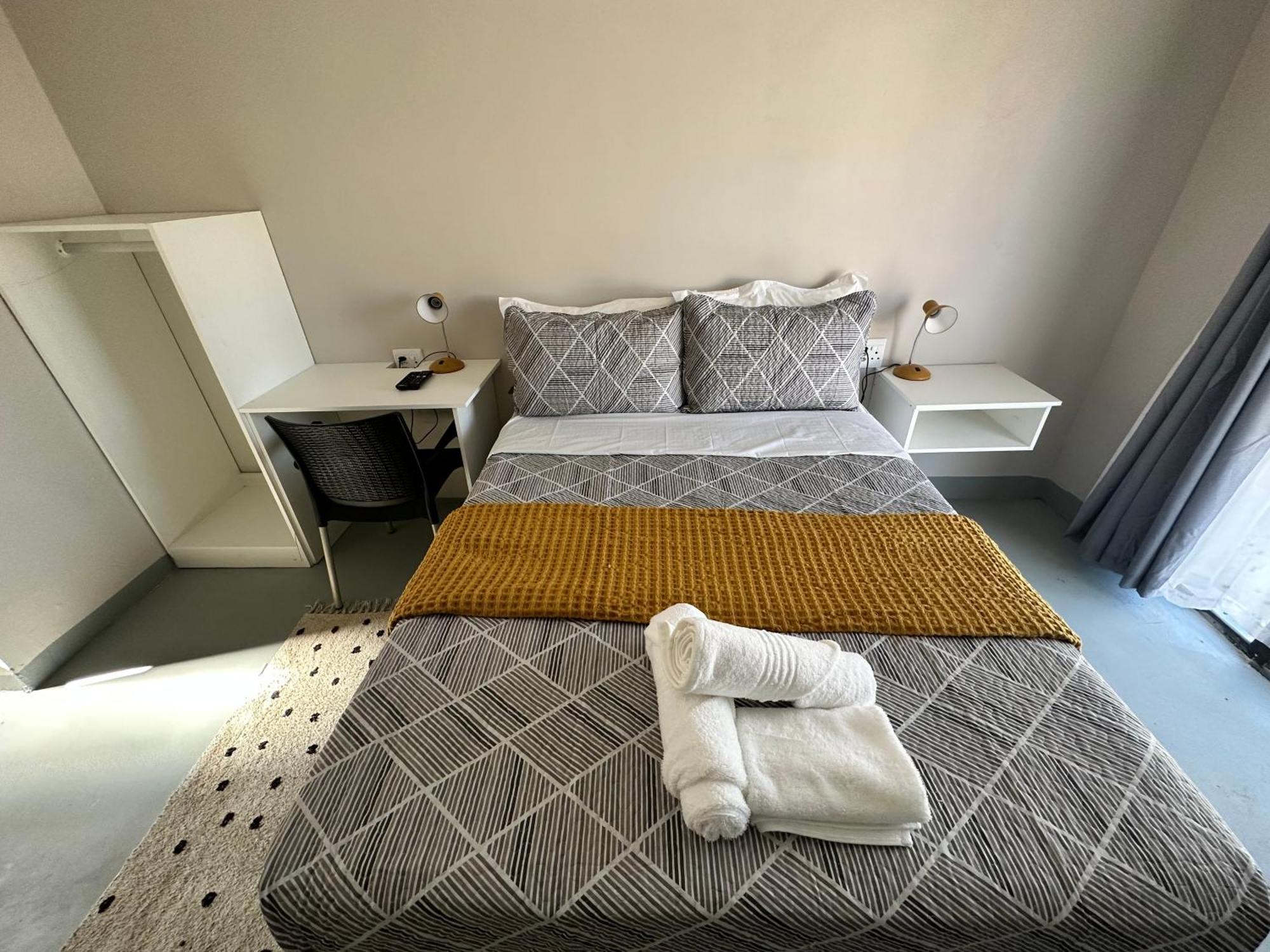 19 On Gordon Hotel East London Eksteriør billede